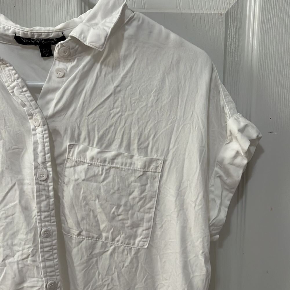 white button blouse - Picture 3 of 4